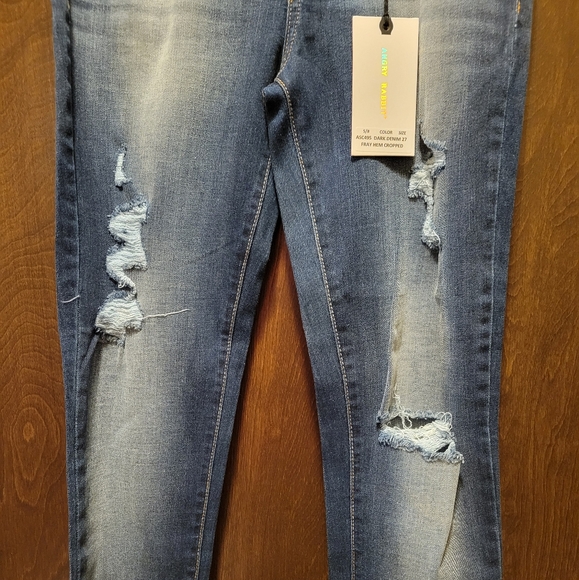 Angry Rabbit Jeans NWT - Picture 3 of 11